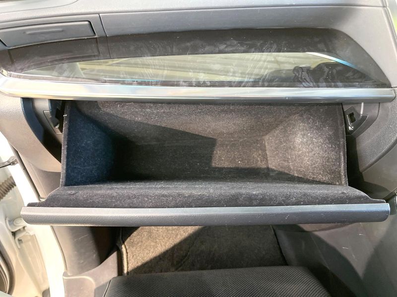 2019 Toyota Alphard DBA-AGH30W (UW-6a7a911c3e4e6)[22]