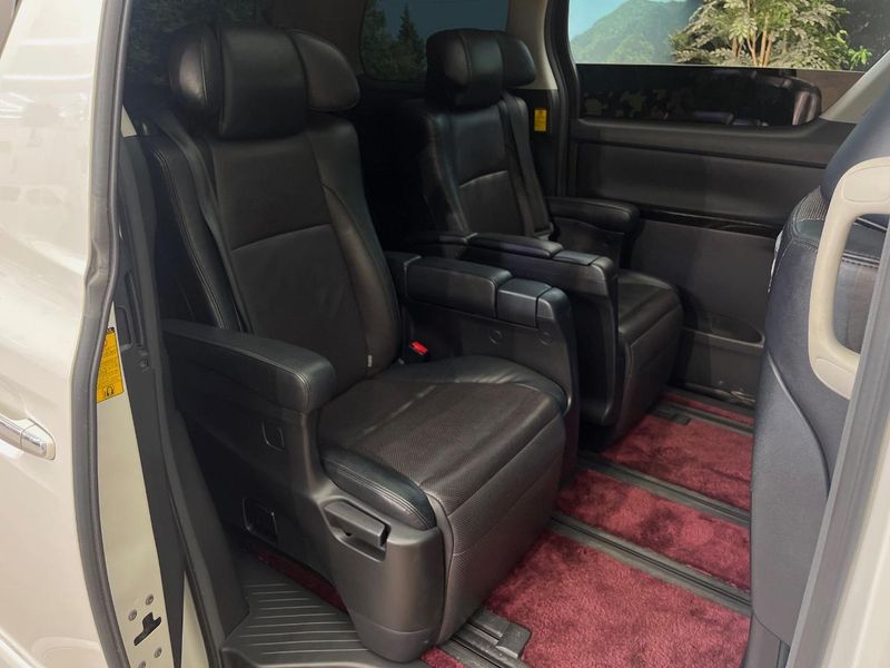 2014 Toyota Alphard Hybrid DAA-ATH20W (UW-6a7a913db6fe2)[29]
