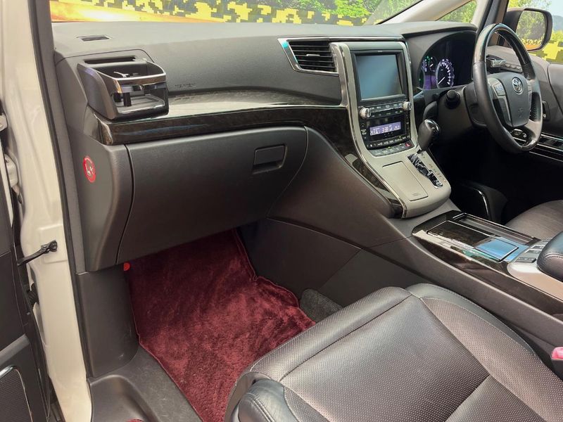 2014 Toyota Alphard Hybrid DAA-ATH20W (UW-6a7a913db6fe2)[23]