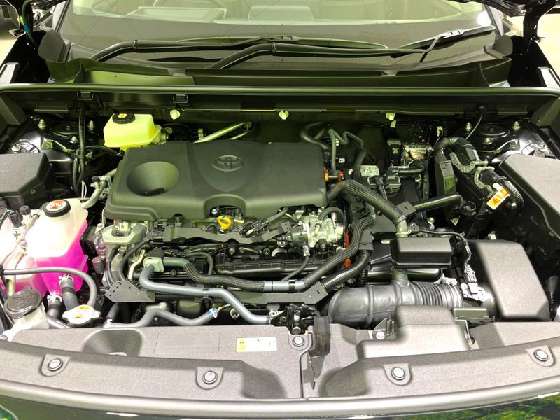 2026 Toyota RAV4 6AA-AXAN64 (UW-6a7a9149a9f94)[4]