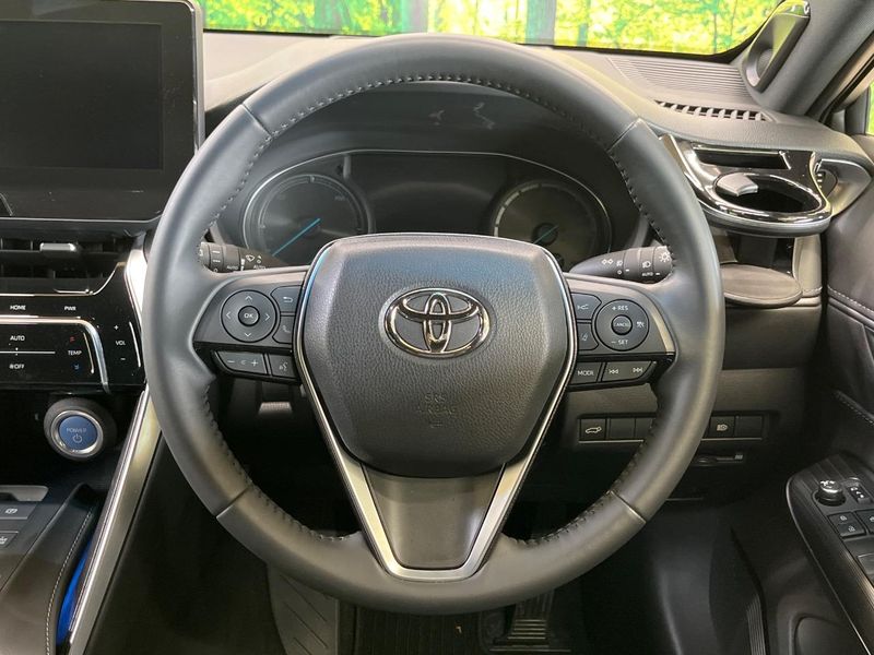 2022 Toyota Harrier Hybrid 6AA-AXUH80 (UW-6a7a91501cc16)[21]