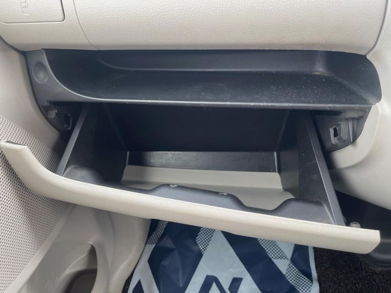 2015 Mitsubishi eK Wagon DBA-B11W (UW-6a7a916bac3eb)[29]