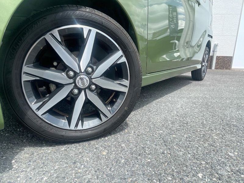 2018 Nissan DAYZ ROOX DBA-B21A (UW-6a7a9176ed78f)[24]