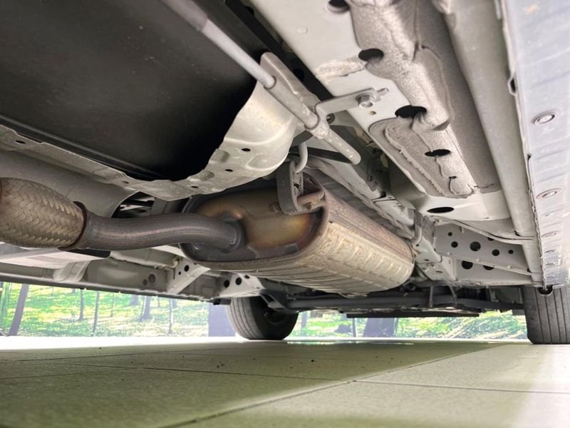 2012 Nissan Serena DBA-C26 (UW-6a7a91a894947)[23]