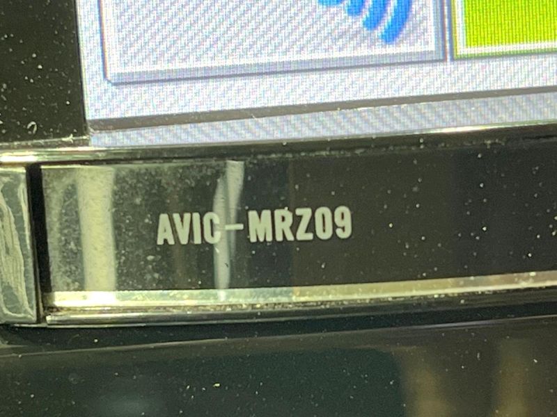 2012 Nissan Serena DBA-C26 (UW-6a7a91a894947)[25]