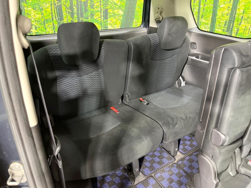 2012 Nissan Serena DBA-C26 (UW-6a7a91a894947)[11]
