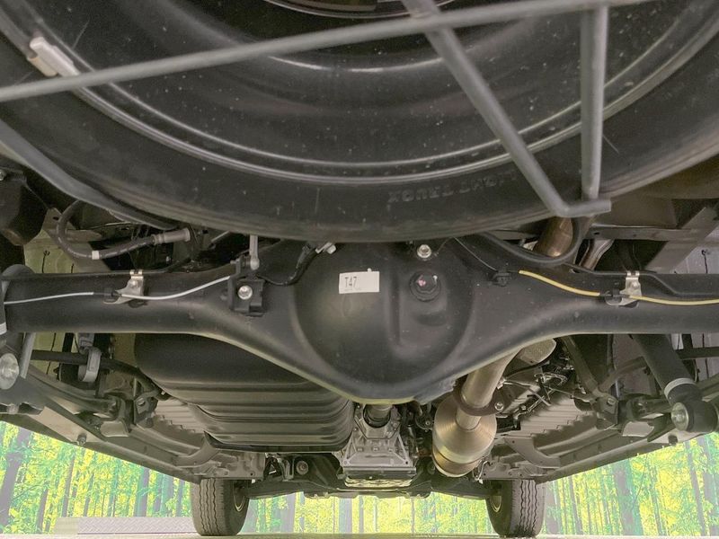 2021 Toyota Hiace Van QDF-GDH201V (UW-6a7a91e50853d)[18]
