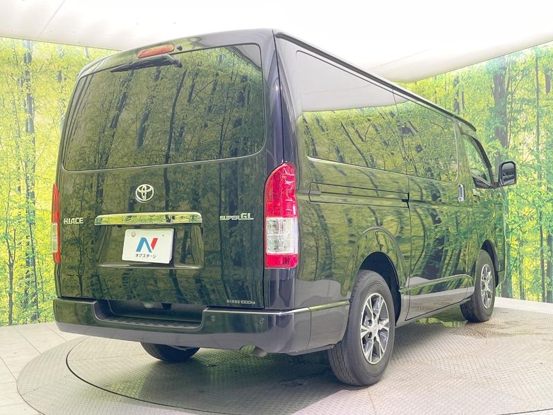 2021 Toyota Hiace Van QDF-GDH201V (UW-6a7a91e50853d)[12]