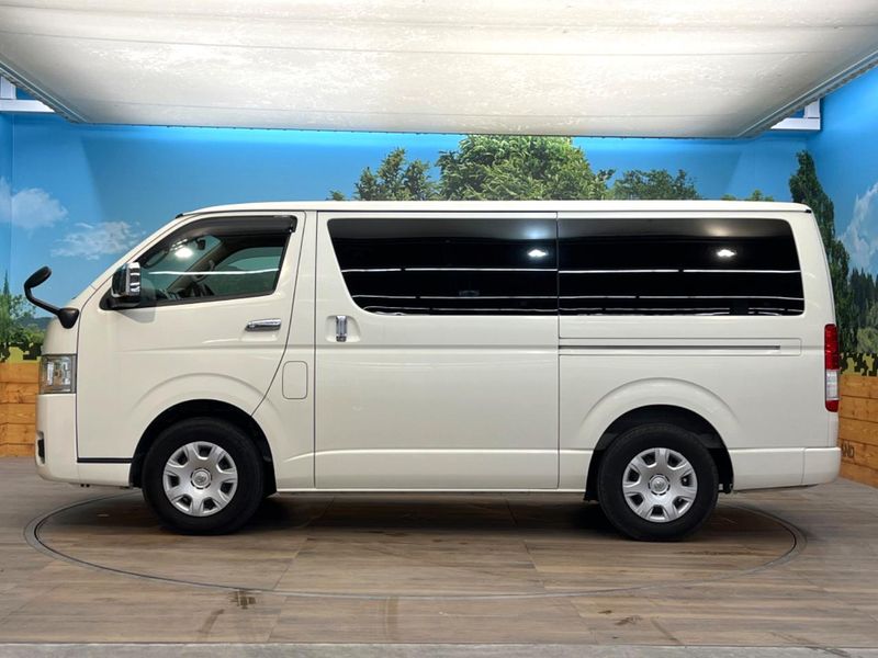 2022 Toyota Hiace Van 3DF-GDH201V (UW-6a7a91e56db1c)[8]