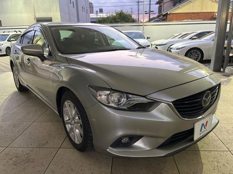 2014 Mazda Atenza Sedan LDA-GJ2FP (UW-6a7a91ff28a6a)[18]