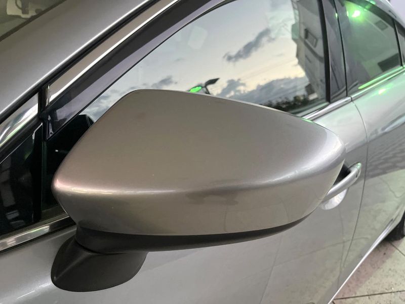 2014 Mazda Atenza Sedan LDA-GJ2FP (UW-6a7a91ff28a6a)[6]