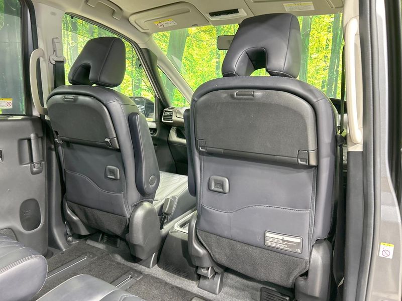 2020 Nissan Serena DAA-HFC27 (UW-6a7a92482b08a)[29]
