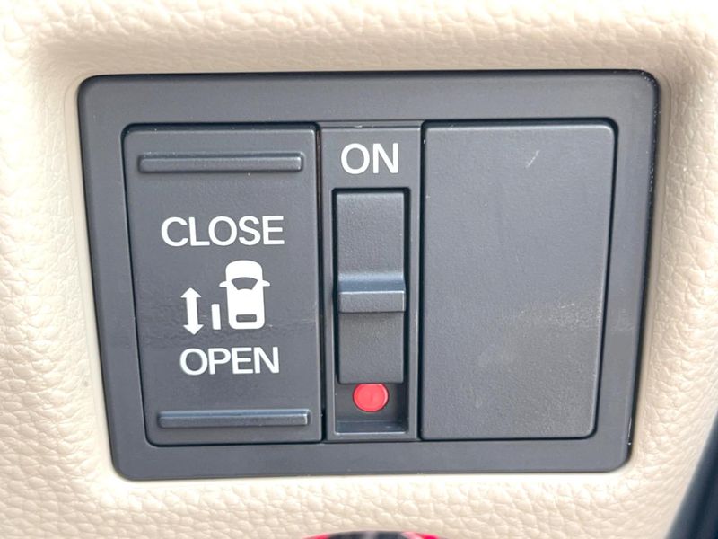 2019 Honda N-BOX 6BA-JF3 (UW-6a7a9281780aa)[29]