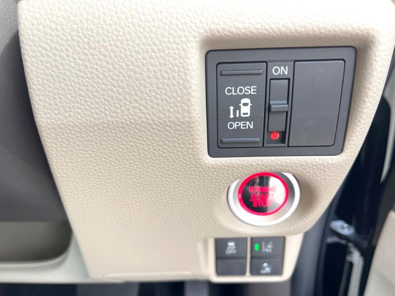 2019 Honda N-BOX 6BA-JF3 (UW-6a7a9281780aa)[28]