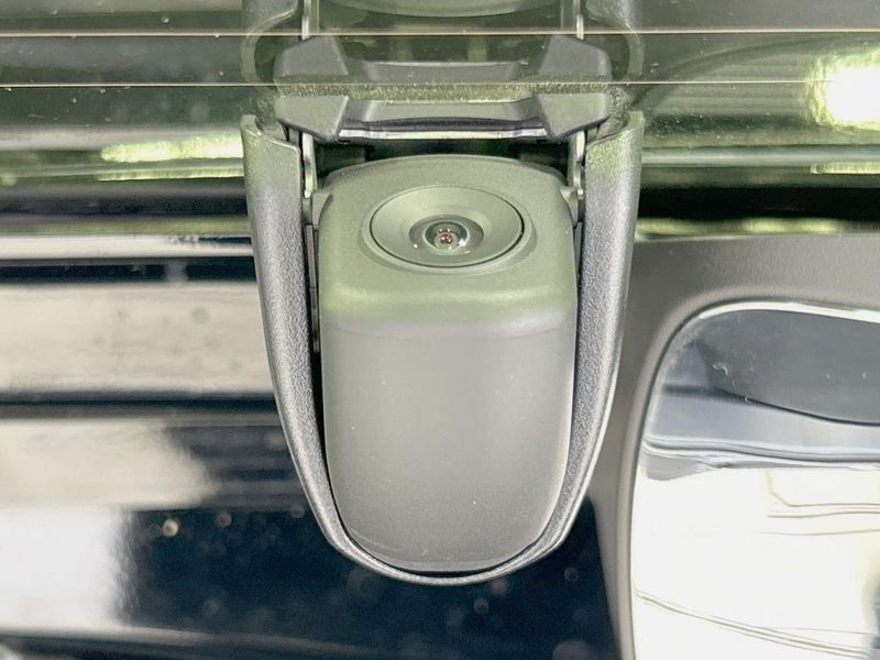 2022 Honda N-BOX CUSTOM 6BA-JF3 (UW-6a7a929318231)[26]