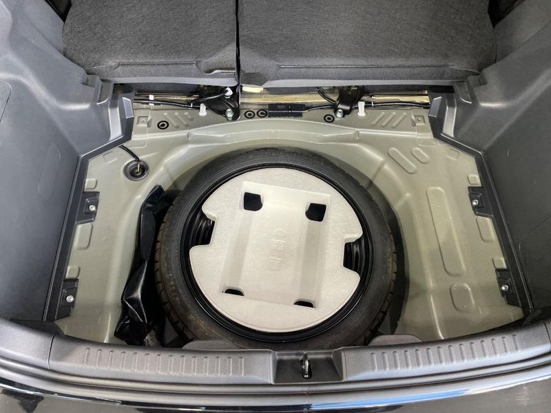 2021 Toyota Yaris 5BA-KSP210 (UW-6a7a92dda0bbf)[29]