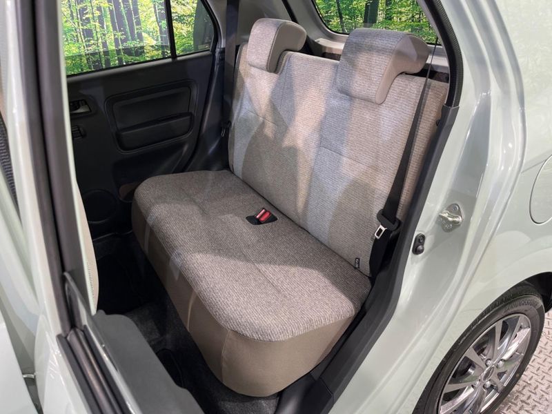 2020 Daihatsu Mira Tocot 5BA-LA550S (UW-6a7a92fec5d3b)[14]