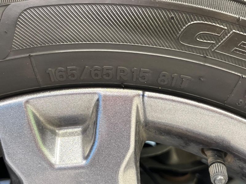2021 Daihatsu Taft 5BA-LA900S (UW-6a7a932b1c13d)[17]