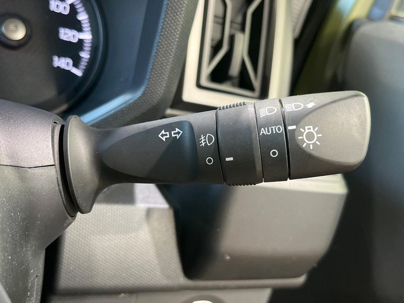 2021 Daihatsu Taft 5BA-LA900S (UW-6a7a932cb426a)[22]