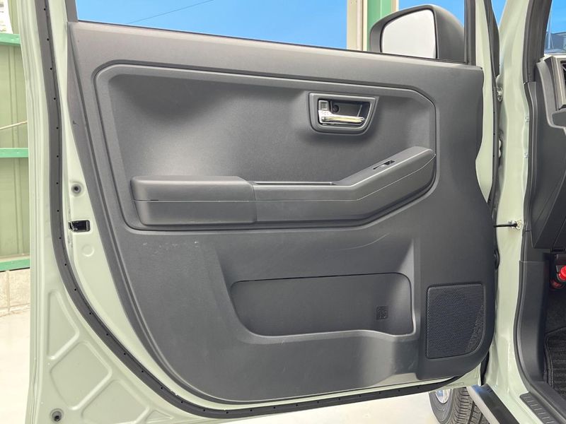 2023 Daihatsu Taft 5BA-LA900S (UW-6a7a932fe0b33)[19]