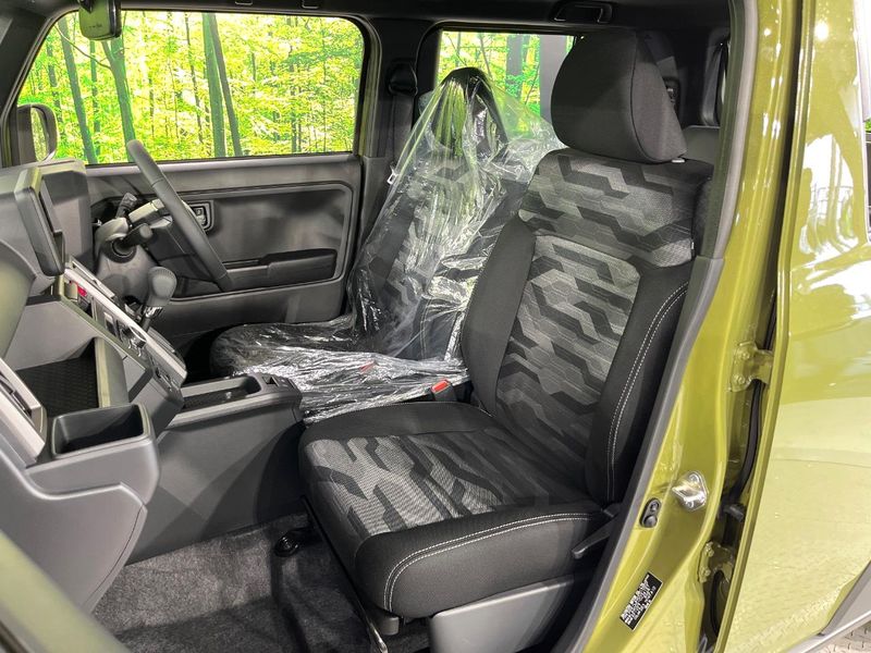 2025 Daihatsu Taft 5BA-LA900S (UW-6a7a93330e55d)[12]