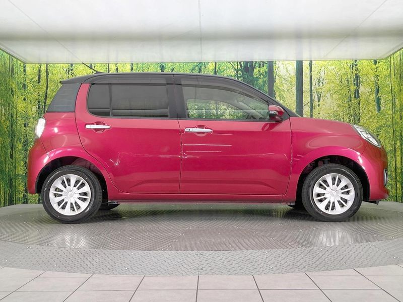 2016 Toyota Passo DBA-M700A (UW-6a7a93377c98a)[18]