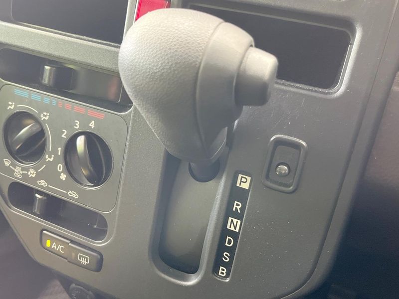 2019 Toyota Roomy DBA-M900A (UW-6a7a9340cda4c)[24]