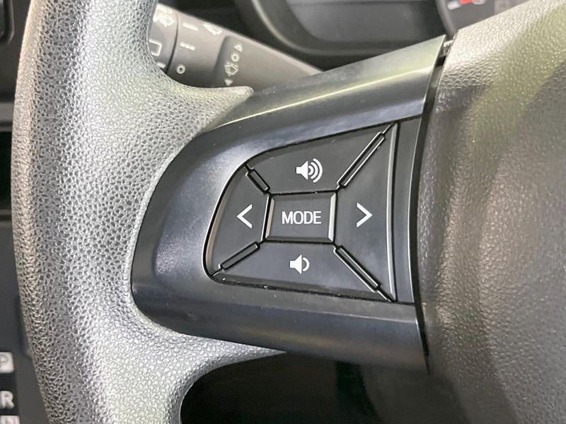 2019 Toyota Roomy DBA-M900A (UW-6a7a9340cda4c)[27]