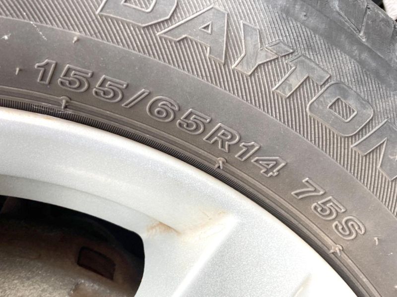 2014 Suzuki Wagon R Stingray DBA-MH34S (UW-6a7a936f5b498)[14]