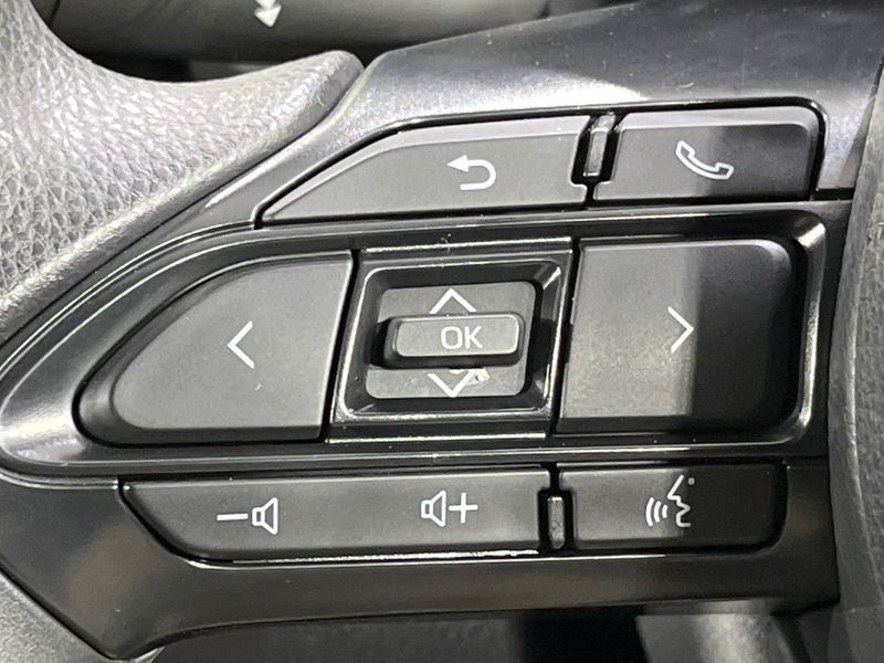 2023 Toyota Yaris 5BA-MXPA15 (UW-6a7a93c740005)[22]