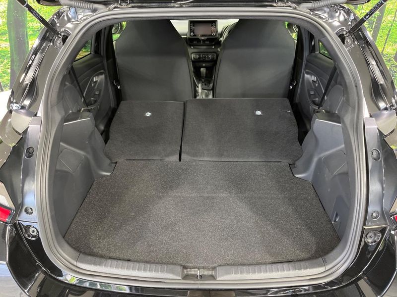 2023 Toyota Yaris 5BA-MXPA15 (UW-6a7a93c740005)[7]