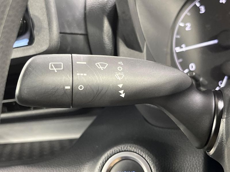 2023 Toyota Yaris 5BA-MXPA15 (UW-6a7a93c740005)[24]