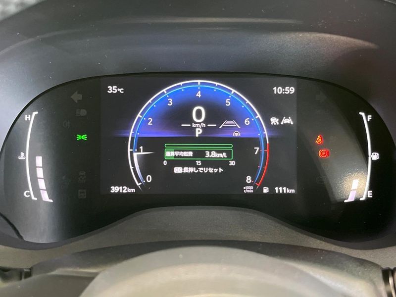 2025 Toyota Yaris Cross 5BA-MXPB10 (UW-6a7a93c87c9bc)[14]