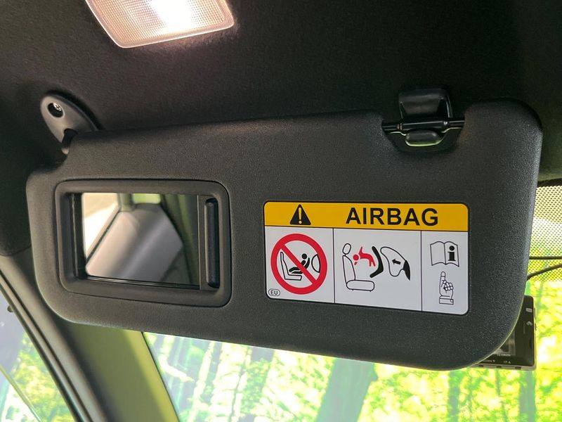2025 Toyota Yaris Cross 5BA-MXPB10 (UW-6a7a93c87c9bc)[5]