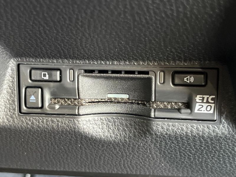 2025 Toyota Yaris Cross 5BA-MXPB10 (UW-6a7a93c87c9bc)[25]