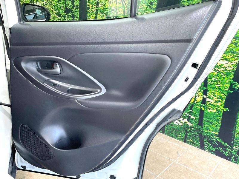 2022 Toyota Yaris Cross 6AA-MXPJ10 (UW-6a7a93d175360)[6]