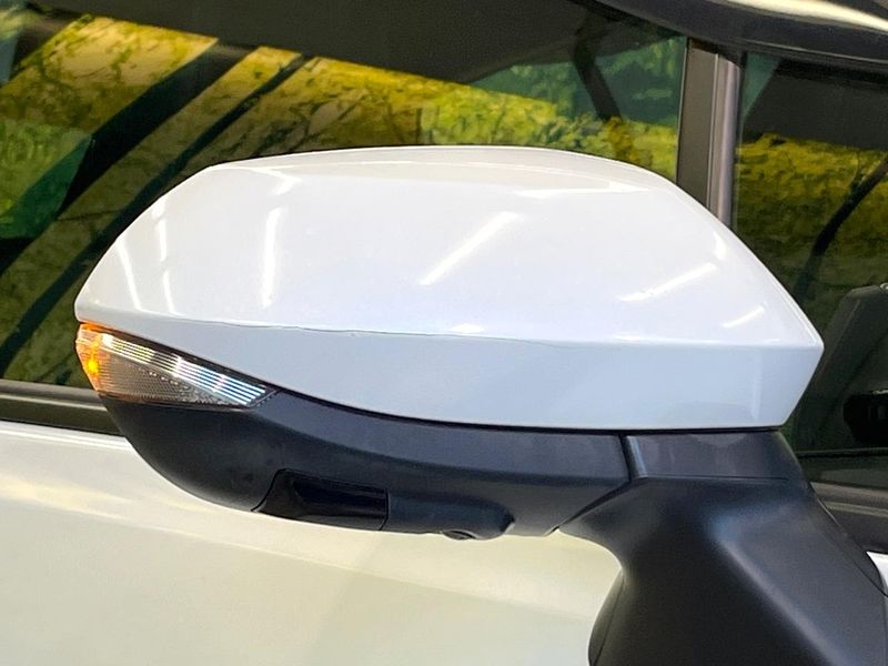 2021 Toyota Aqua 6AA-MXPK11 (UW-6a7a93da41298)[15]