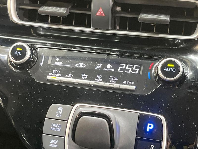2022 Toyota Aqua 6AA-MXPK11 (UW-6a7a93df88ca4)[23]