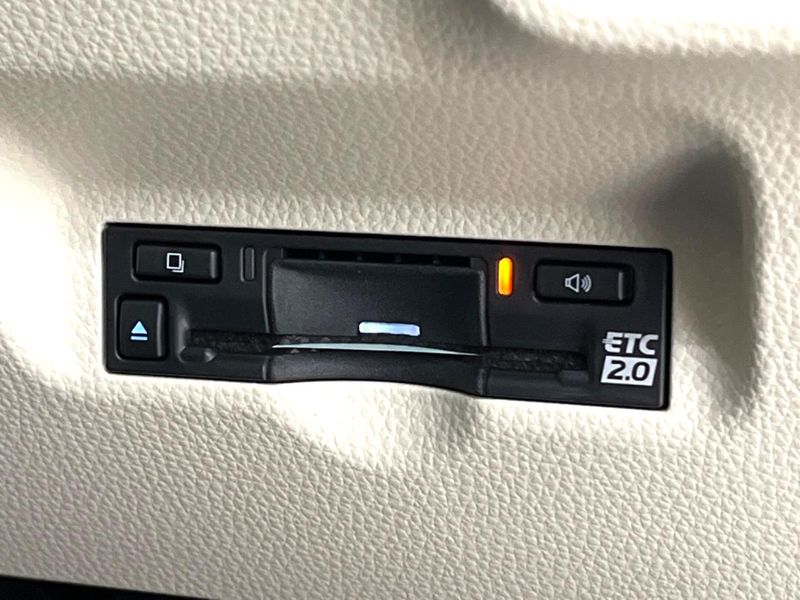 2026 Toyota Sienta 6AA-MXPL10G (UW-6a7a93ea8e701)[13]