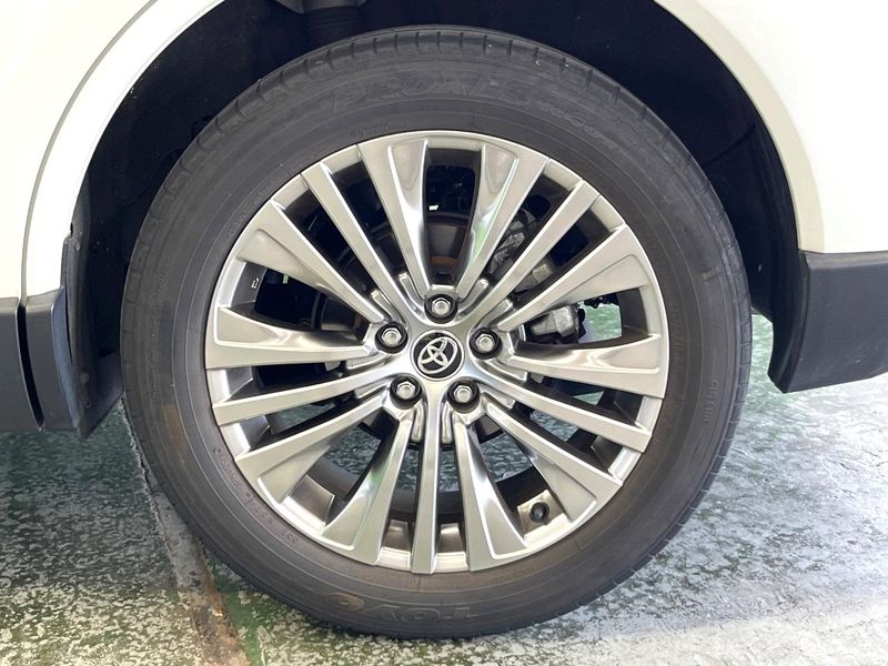 2021 Toyota Harrier 6BA-MXUA80 (UW-6a7a93f49bf58)[8]