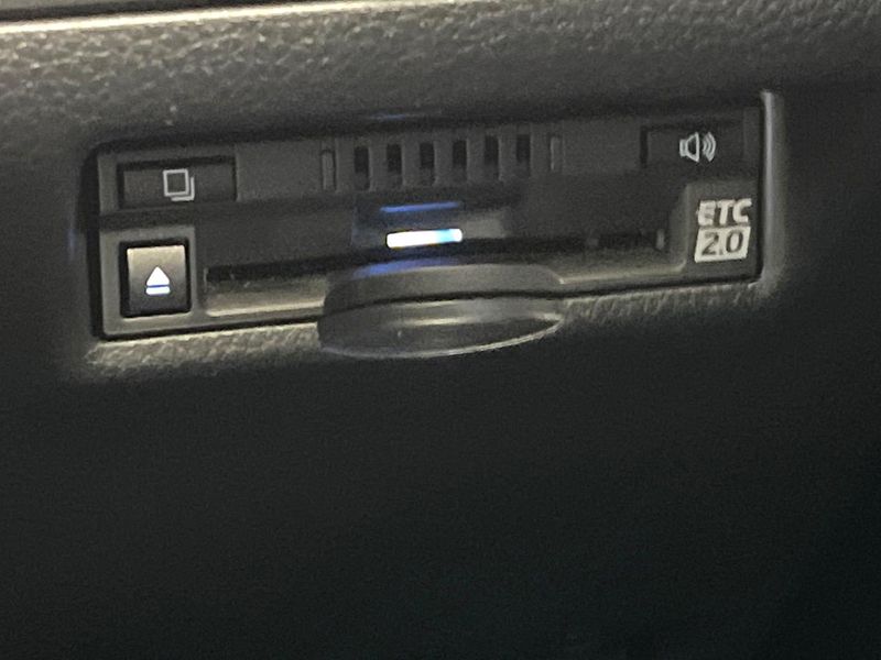2021 Toyota Harrier 6BA-MXUA80 (UW-6a7a93f49bf58)[27]