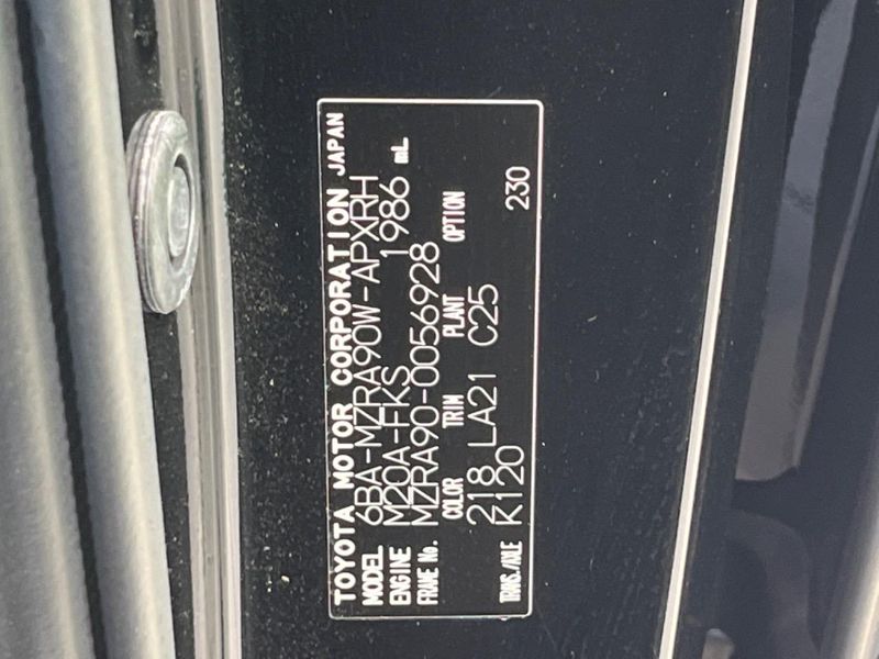 2023 Toyota Noah 6BA-MZRA90W (UW-6a7a940a8c8cc)[1]
