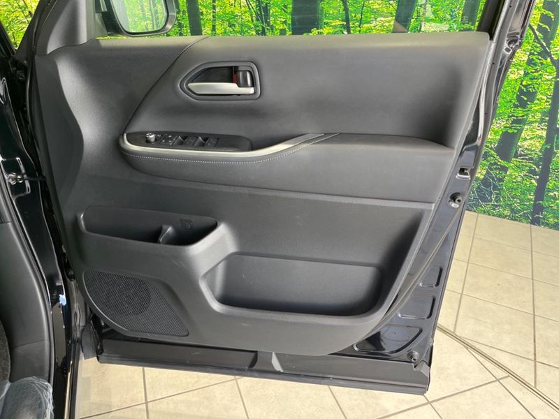 2023 Toyota Noah 6BA-MZRA90W (UW-6a7a940a8c8cc)[21]
