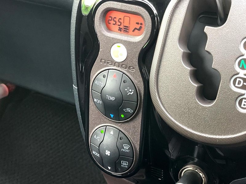 2014 Toyota Porte DBA-NCP141 (UW-6a7a9411bdfd1)[19]