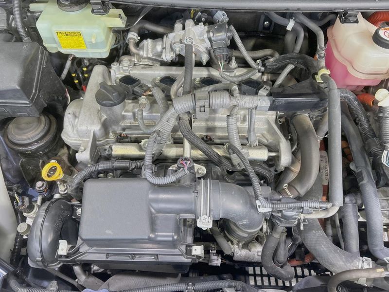 2018 Toyota Aqua DAA-NHP10 (UW-6a7a94256d930)[6]