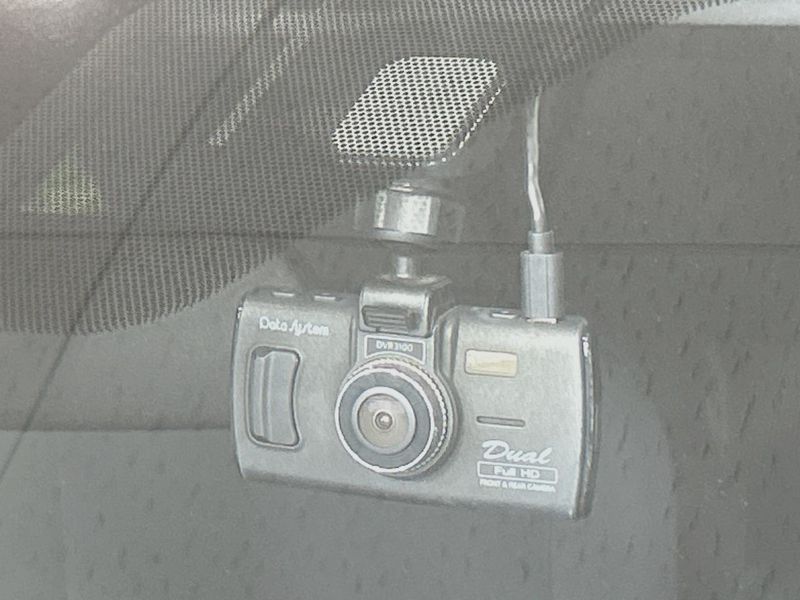 2018 Toyota Aqua DAA-NHP10 (UW-6a7a94256d930)[4]