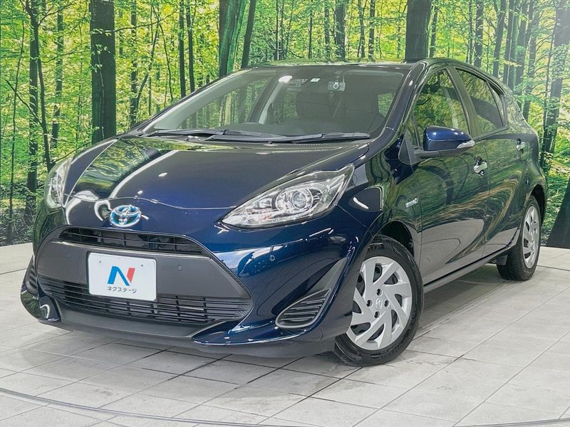 2018 Toyota Aqua DAA-NHP10 (UW-6a7a94256d930)[0]