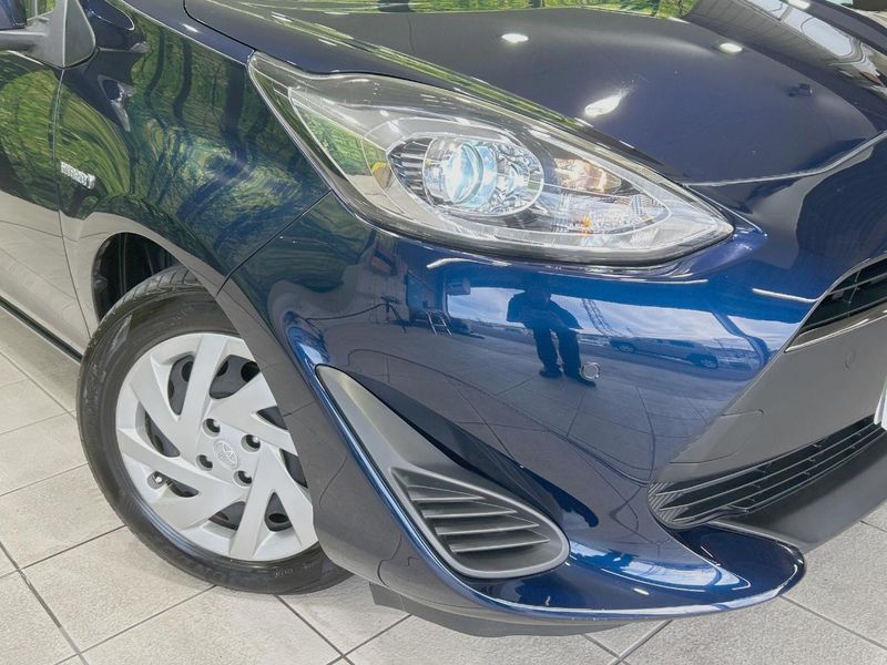 2018 Toyota Aqua DAA-NHP10 (UW-6a7a94256d930)[23]