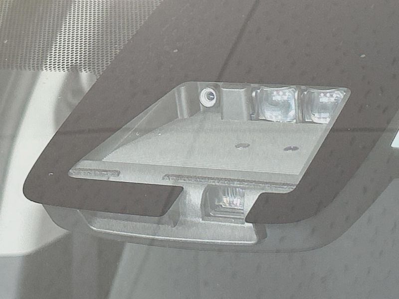 2018 Toyota Aqua DAA-NHP10 (UW-6a7a94256d930)[5]