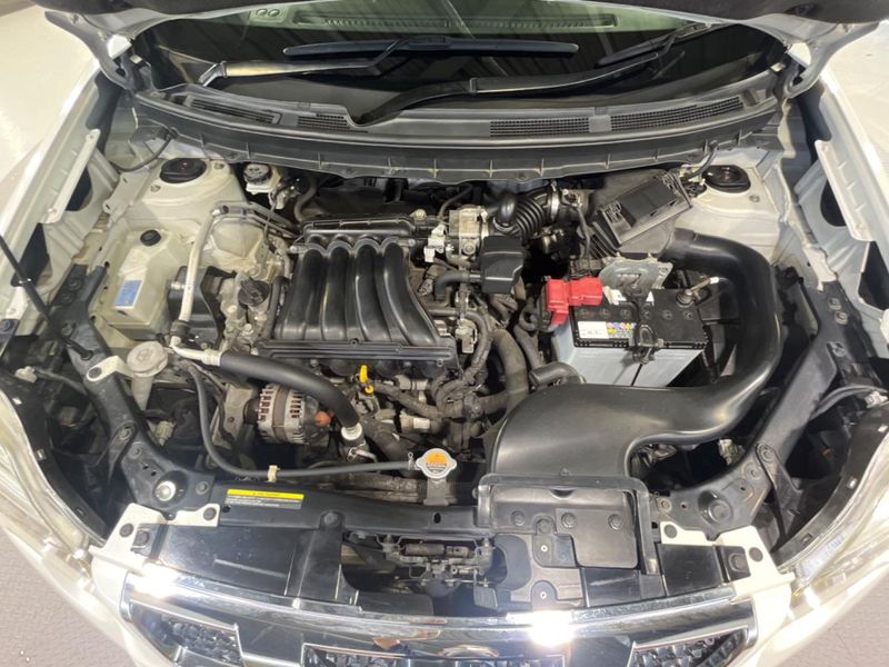 2011 Nissan X-Trail DBA-NT31 (UW-6a7a943aa5afe)[4]